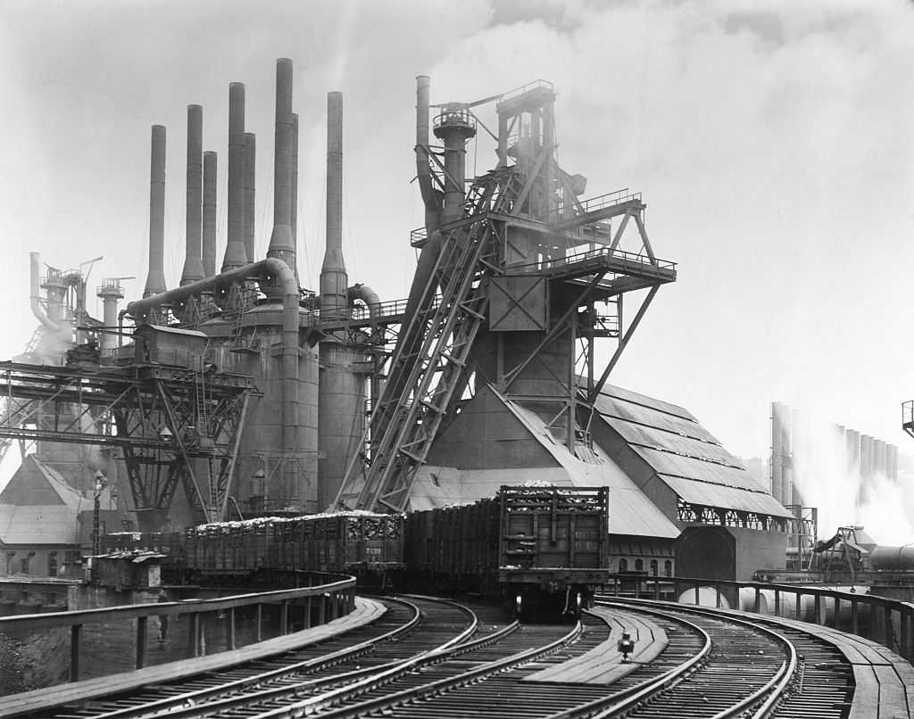 Pittsburgh steel industry celebrates its role in building America — WESH 2 Orlando