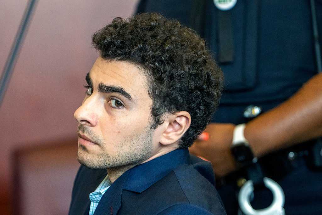 Luigi Mangione will assert psychiatric defense in murder case in UnitedHealthcare CEO's killing — WESH 2 Orlando